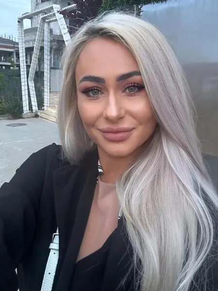 Live sex webcam photo for EmaBoom #6336645