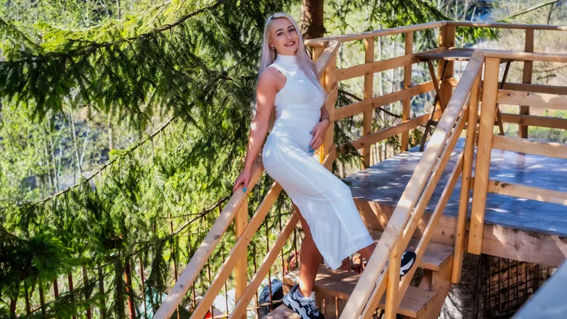 Live sex webcam photo for EmaBoom #6077155