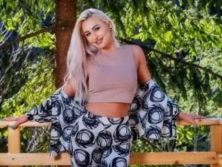 Live sex webcam photo for EmaBoom #6372821