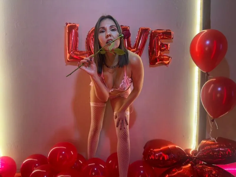 Live sex webcam photo for AdelaShery #7157320