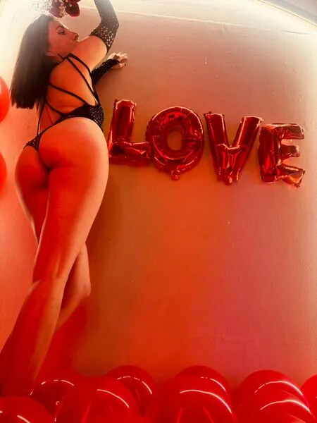 Live sex webcam photo for AdelaShery #7157297