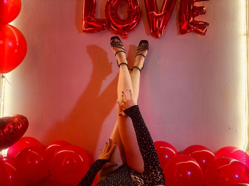 Live sex webcam photo for AdelaShery #7157295