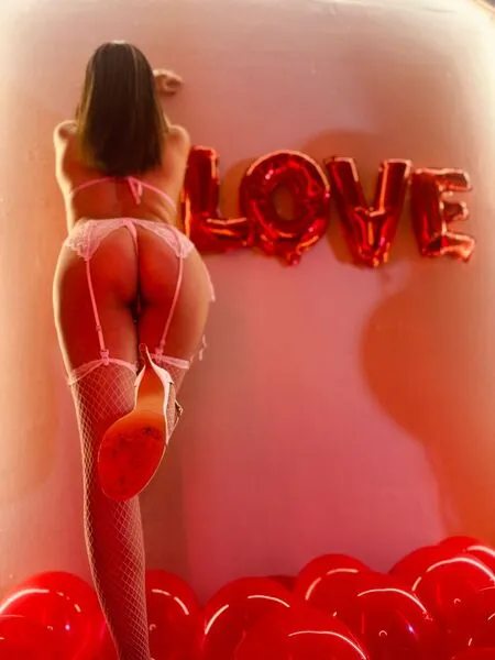 Live sex webcam photo for AdelaShery #7157314