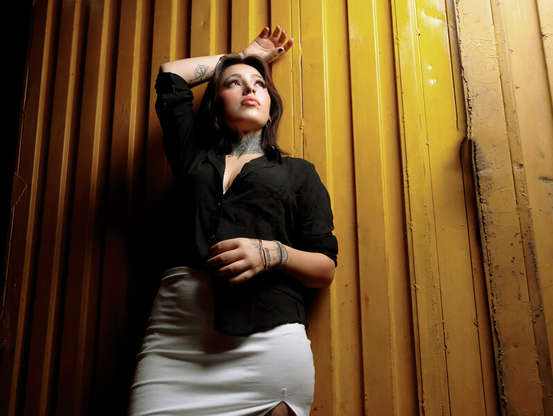 Live sex webcam photo for KrisBlair #7342061