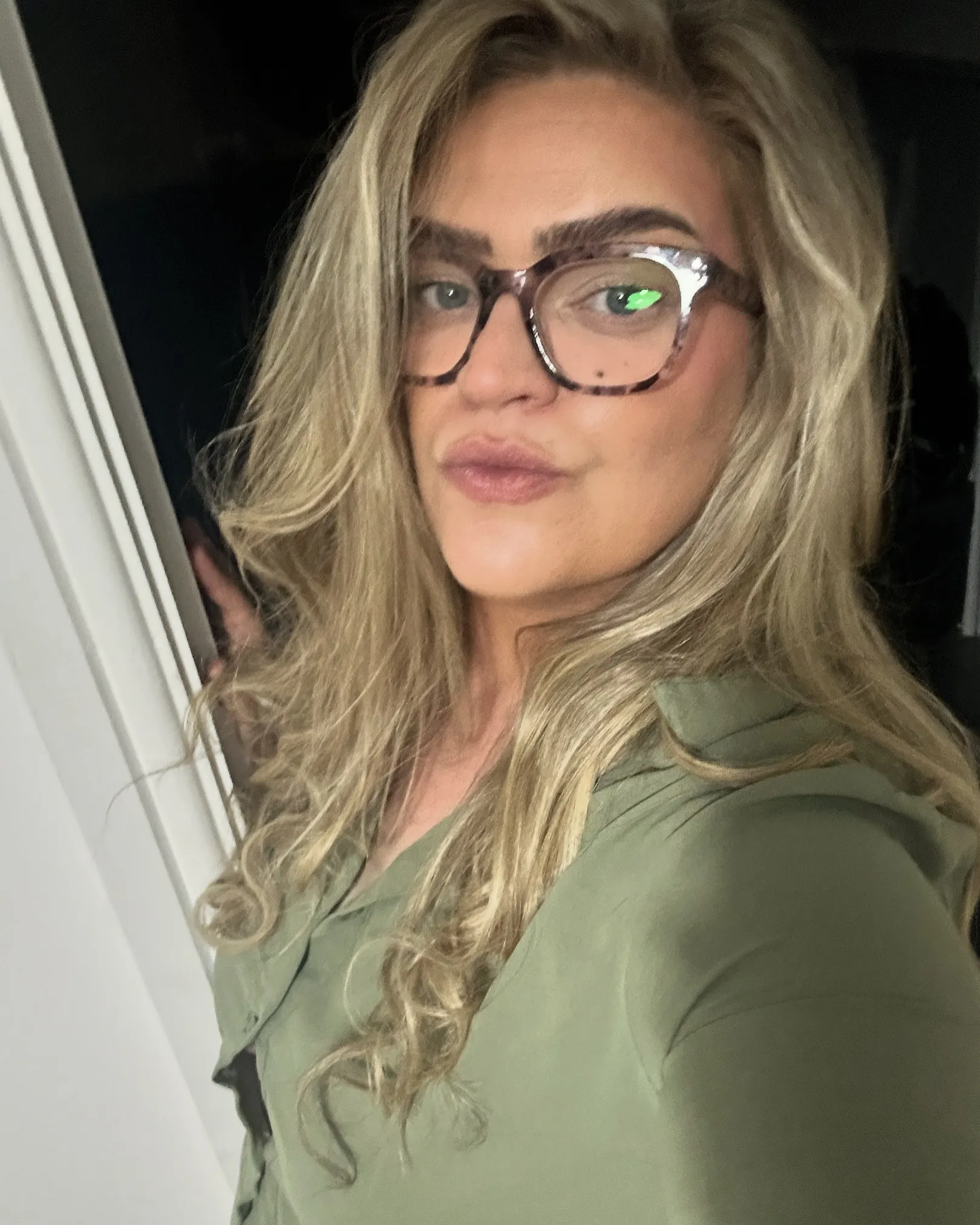 Live sex webcam photo for curlycherryuk #8041869