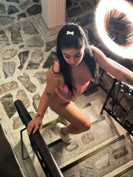 Live sex webcam photo for Alailaevans #6055821
