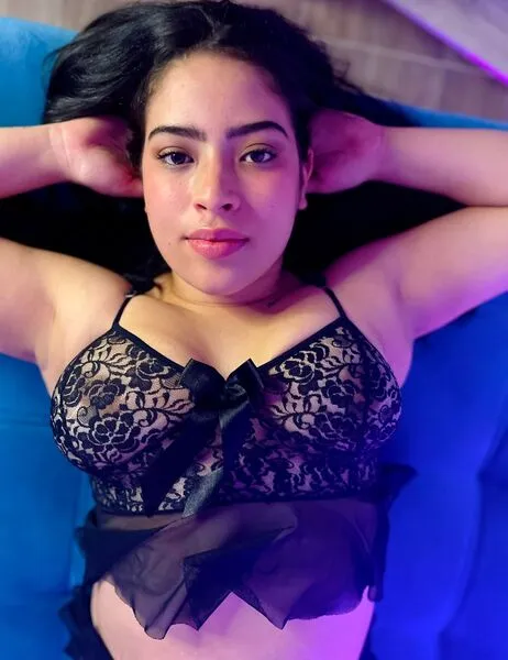 Live sex webcam photo for dulcelara #6094856