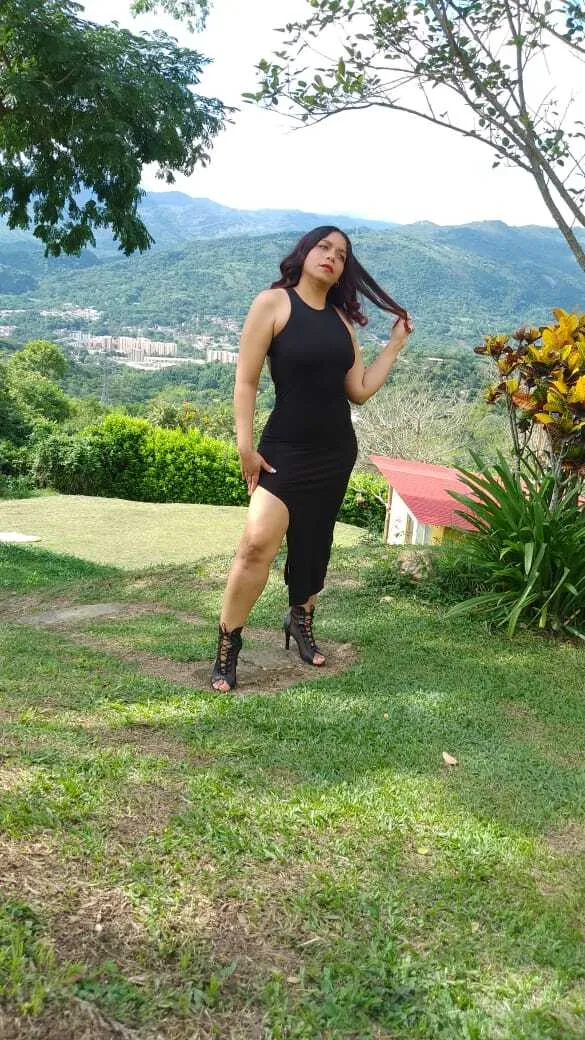 Live sex webcam photo for AmbarJonesx #7811438