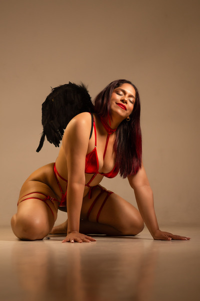 Live sex webcam photo for AmbarJonesx #7811291