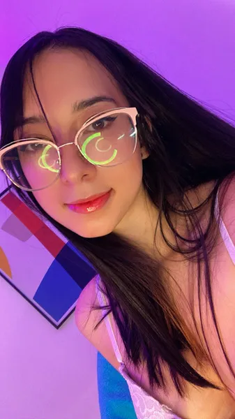 Live sex webcam photo for IrisSum #6300298