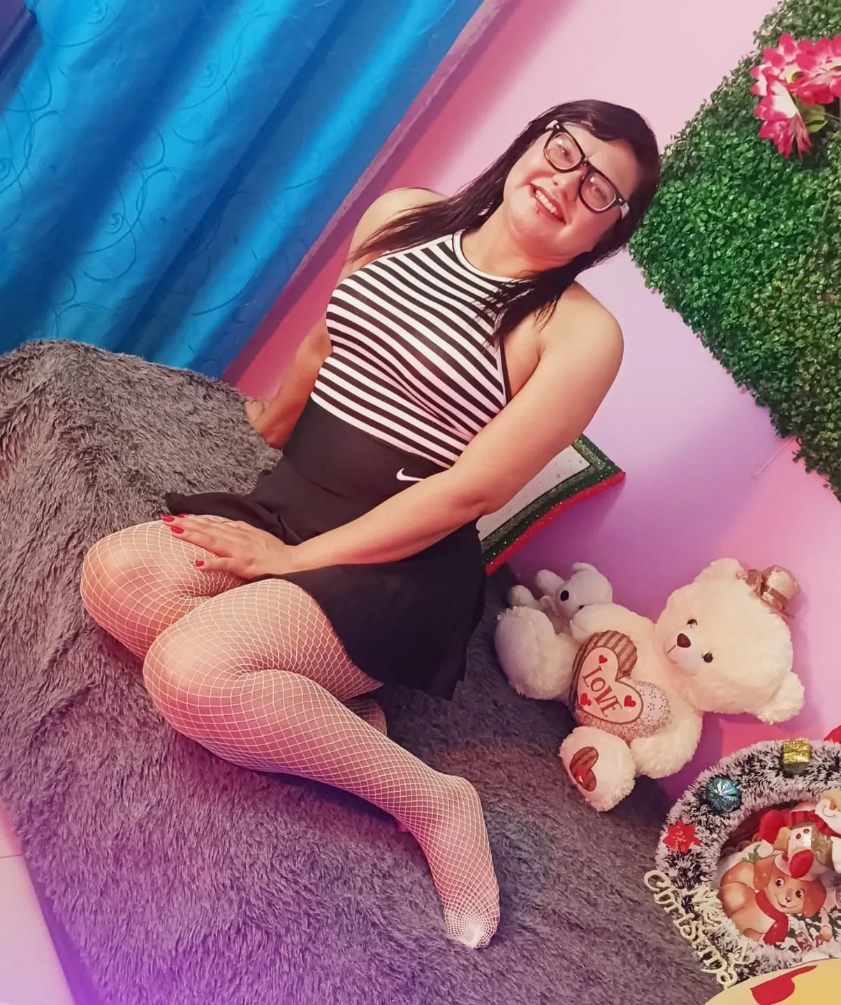 Live sex webcam photo for Mia85 #7321998