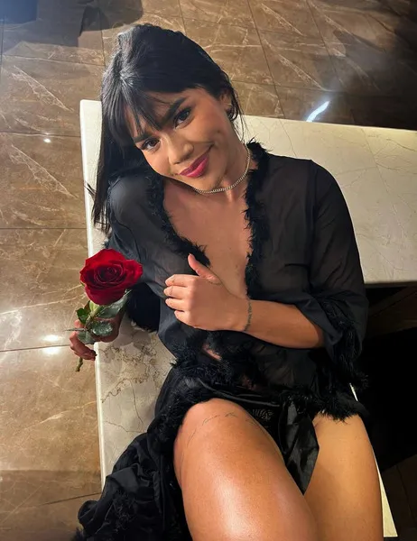 Live sex webcam photo for VenusRusell #6475509