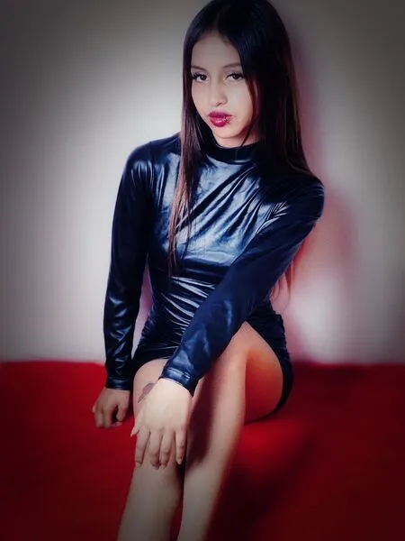 Live sex webcam photo for EmilyTohmpson #6292806