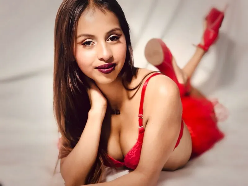 Live sex webcam photo for EmilyTohmpson #6206032