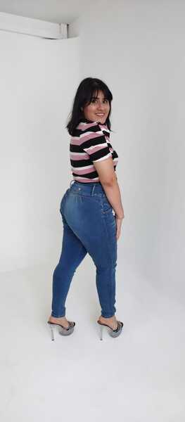 Live sex webcam photo for EvelynGarciia #6121479