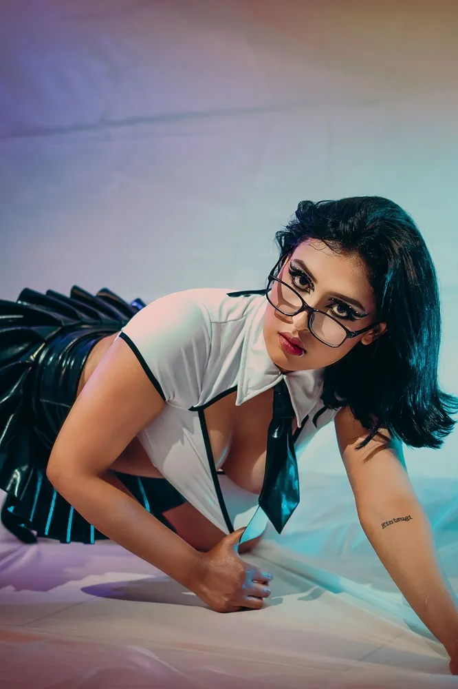 Live sex webcam photo for XiaPhoenix #8397126