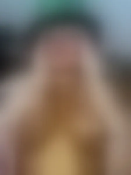 Live sex webcam photo for XiaPhoenix #8397378