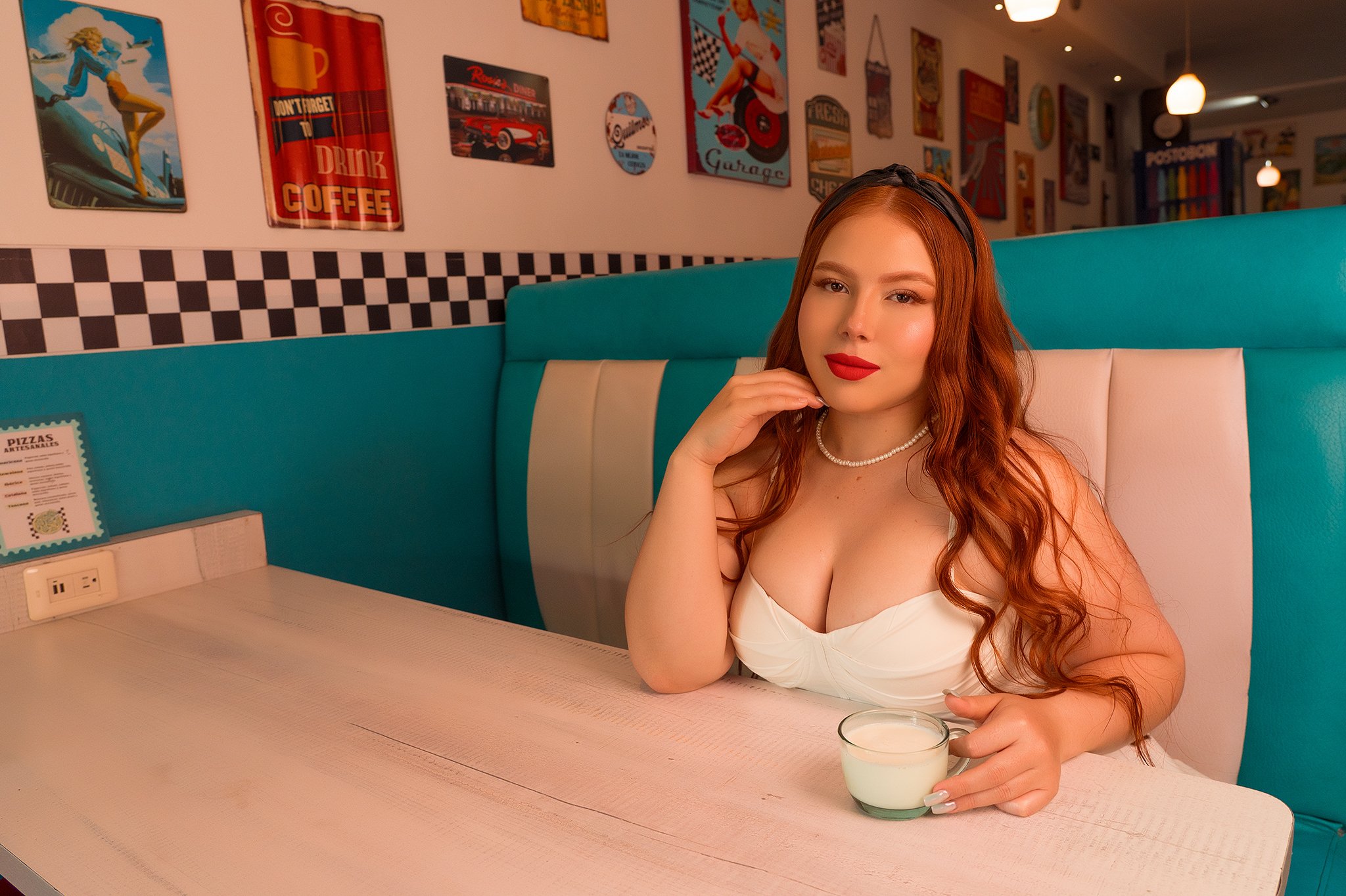 Live sex webcam photo for PeytonFischer #7453638