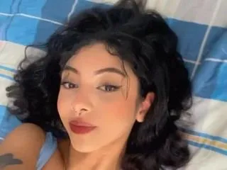 Live sex webcam photo for EllieLorent #5998686