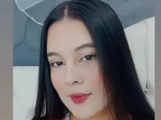 Live sex webcam photo for SophiieWoods #6000443