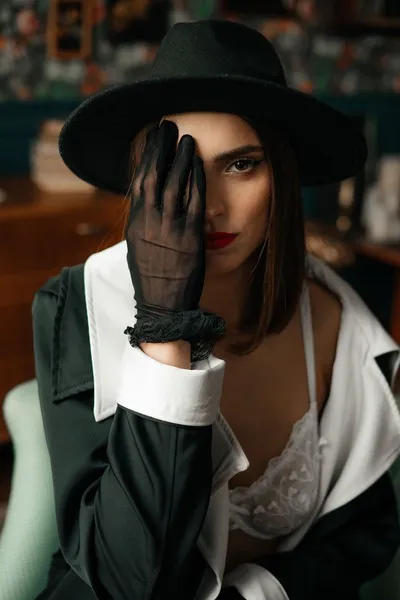 Live sex webcam photo for LesiVietta #6522601