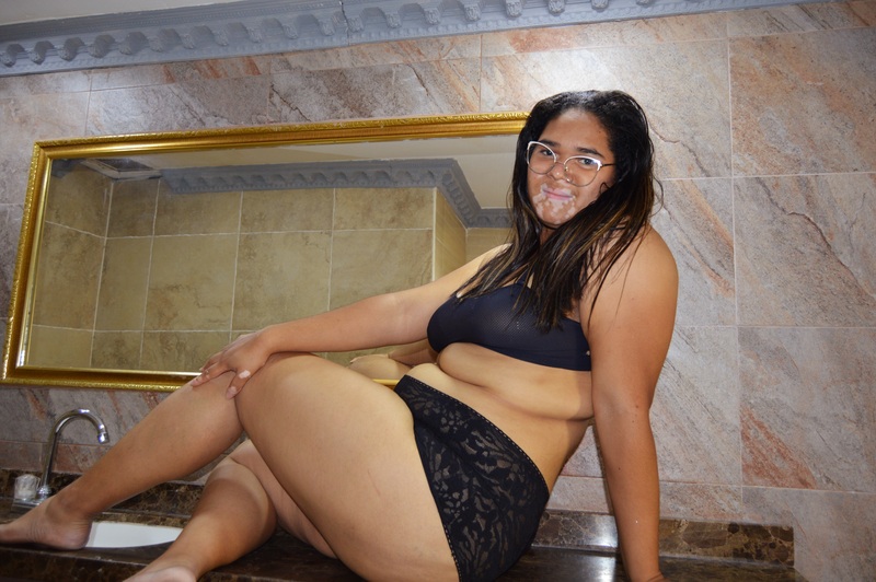 Live sex webcam photo for LexieOwens #6202072