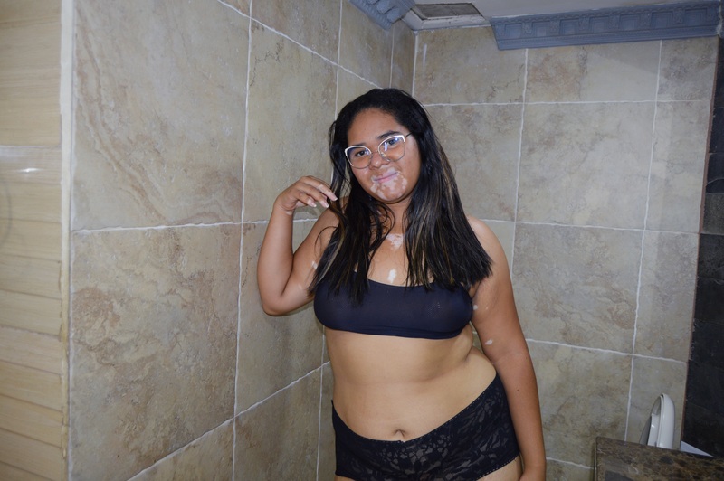 Live sex webcam photo for LexieOwens #6202077