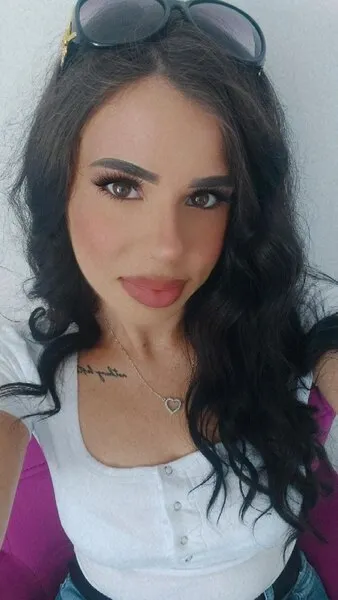 Live sex webcam photo for KittyMary #6273015