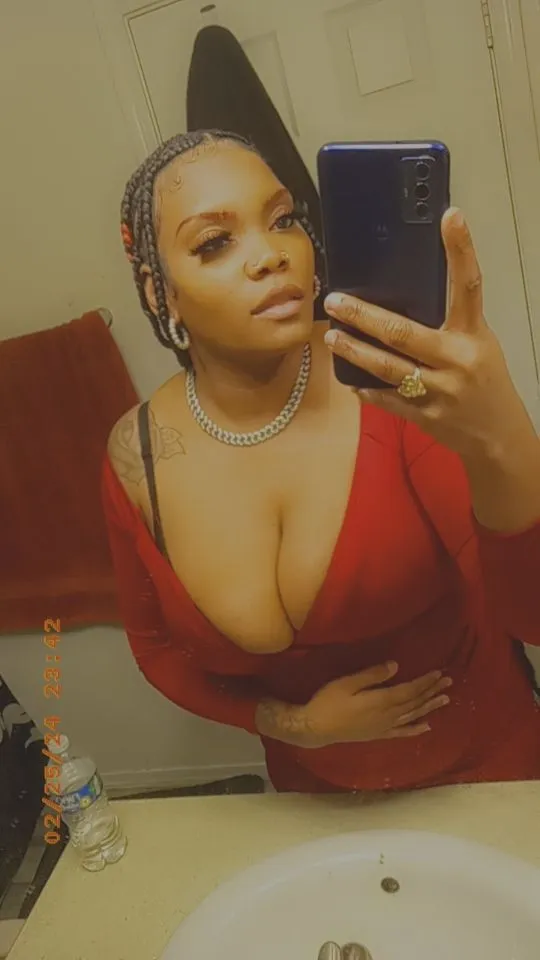 Live sex webcam photo for JamieRoseBlack #7133890
