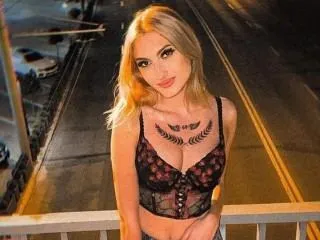 Live sex webcam photo for KeilyKay #6000728