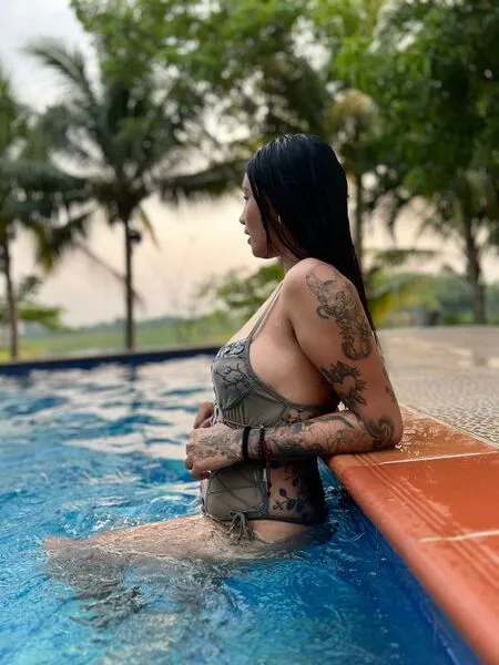 Live sex webcam photo for Ambersskyy #6237654