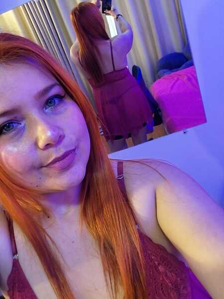 Live sex webcam photo for MihaDance #6161905