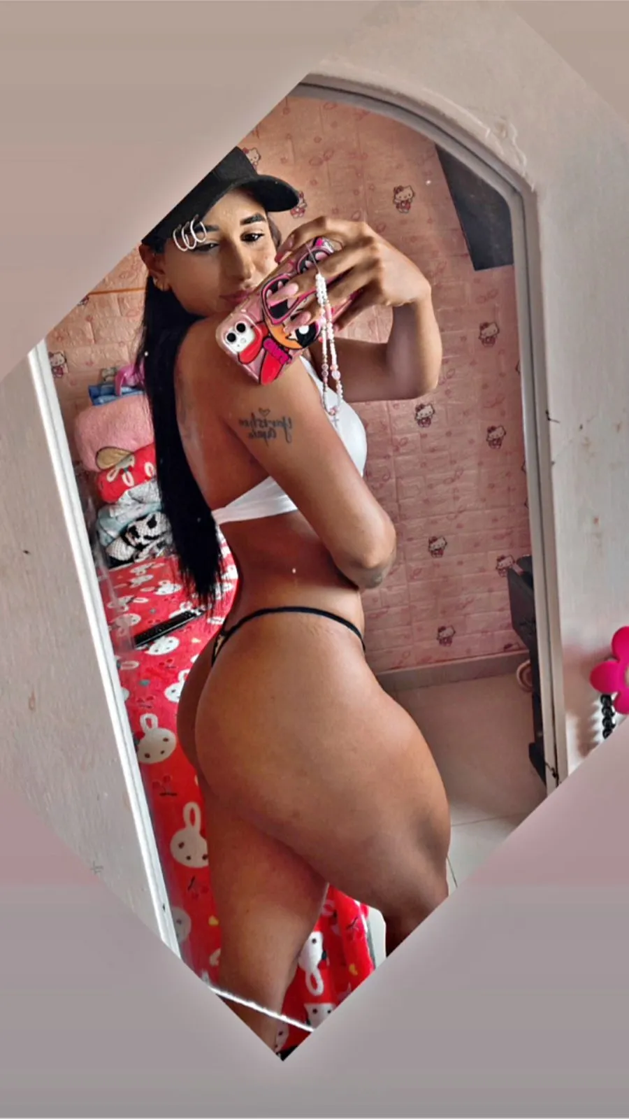 Live sex webcam photo for CintiaVega #7277001