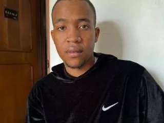 Live sex webcam photo for HarryLogan #6003445