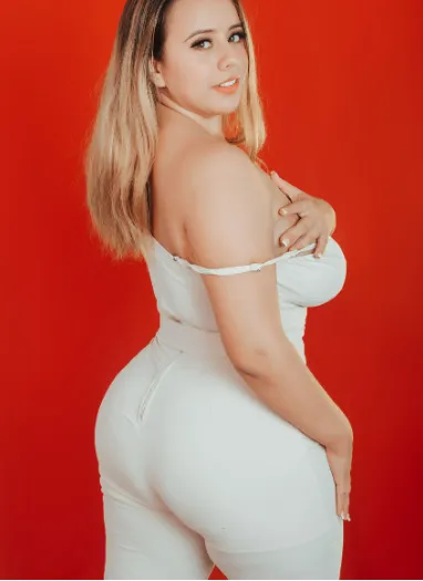 Live sex webcam photo for SophiaBrigth #6177327