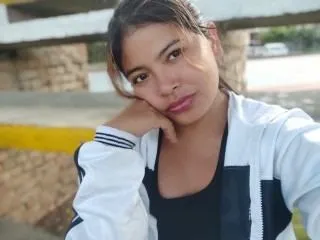 Live sex webcam photo for CharlotLeyton #6006025