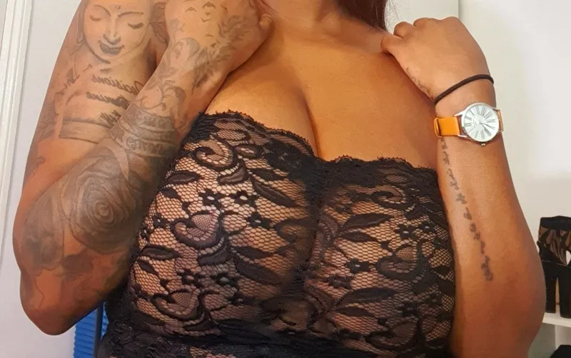 Live sex webcam photo for TyraDixonX #7006162