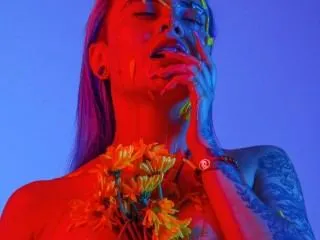 Live sex webcam photo for Milaa_stone #6003507