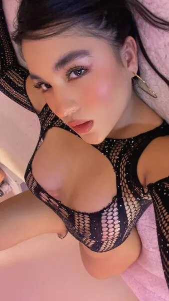 Live sex webcam photo for HalmaRoberts #6967848