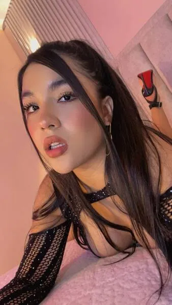 Live sex webcam photo for HalmaRoberts #6967849