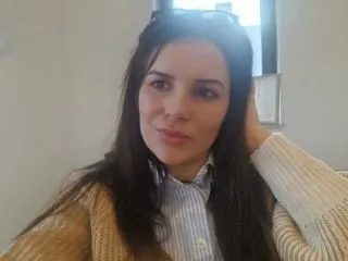 Live sex webcam photo for LUCYIAA #6183557