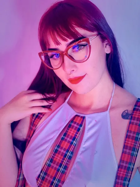 Live sex webcam photo for BonieLuu #6114381