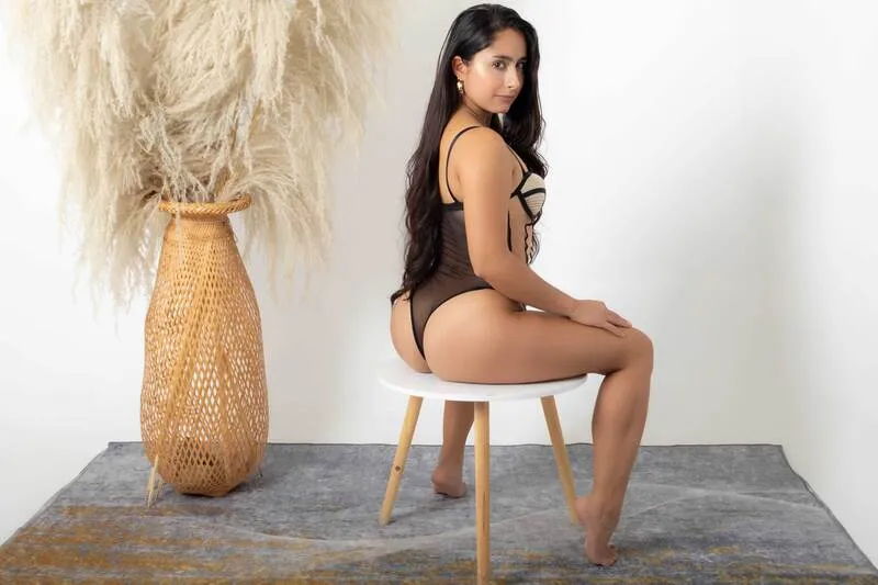 Live sex webcam photo for Julia_Gomez #6469475