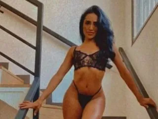 Live sex webcam photo for GraceJones18 #6004560