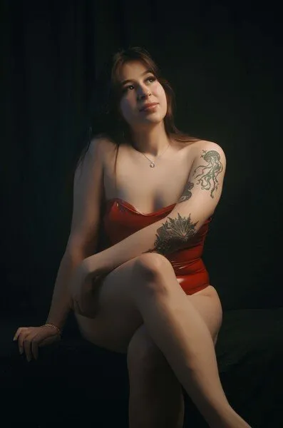 Live sex webcam photo for EvelynRosess #7230697