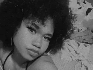 Live sex webcam photo for nicolleevan #6004199