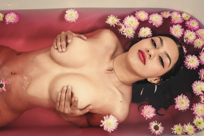 Live sex webcam photo for EdenKasumi #7016418