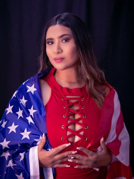 Live sex webcam photo for SamanthaColinss #6337239