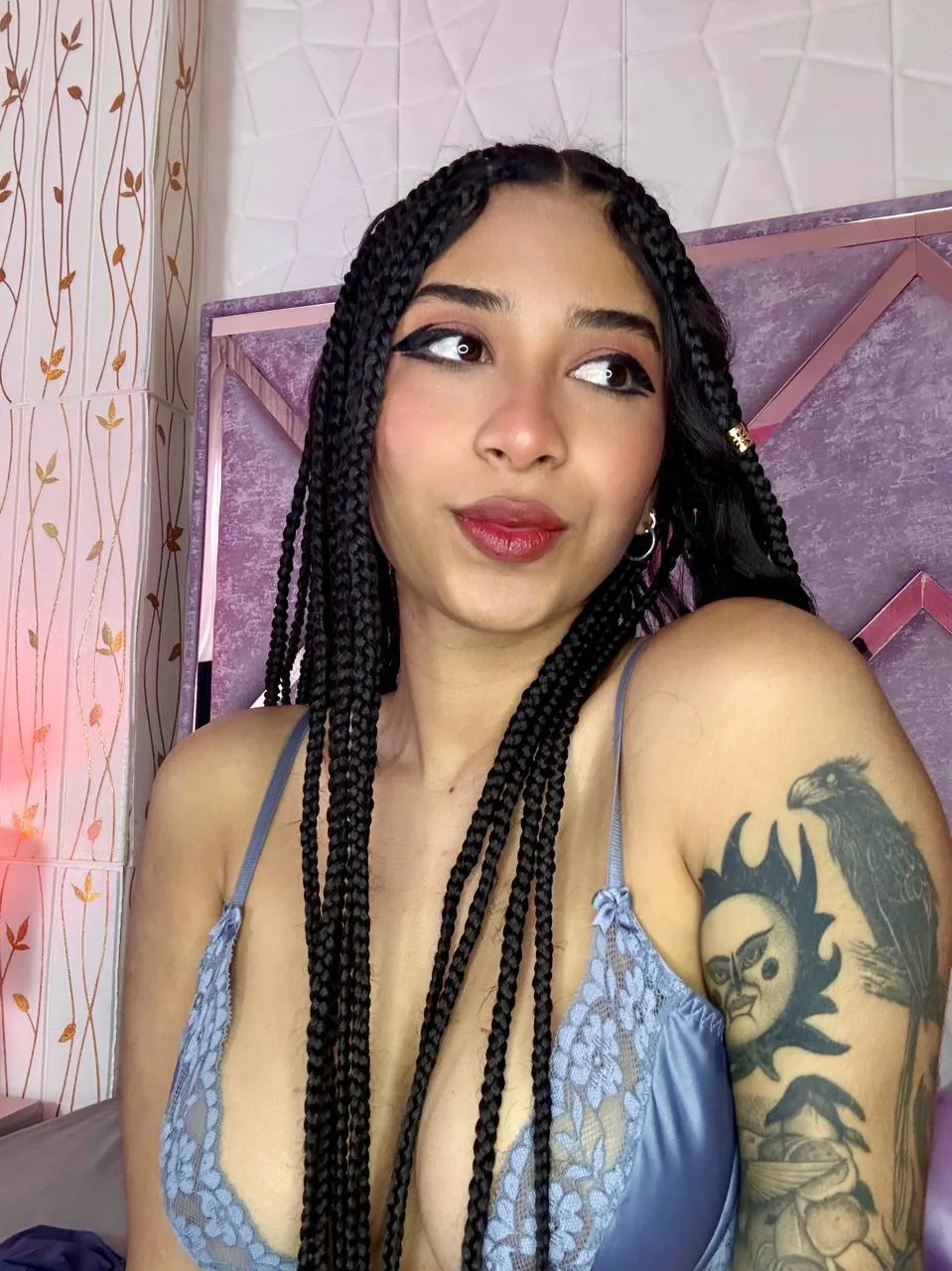 Live sex webcam photo for Lanna_Jhonson #7473458