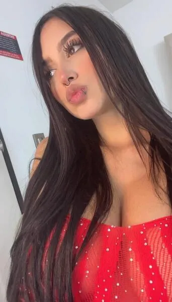 Live sex webcam photo for NataApple #6233302